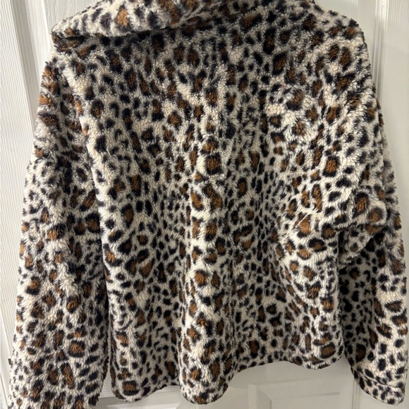 Vici cheetah print faux fur quarter zip pullover - Picture 4 of 4